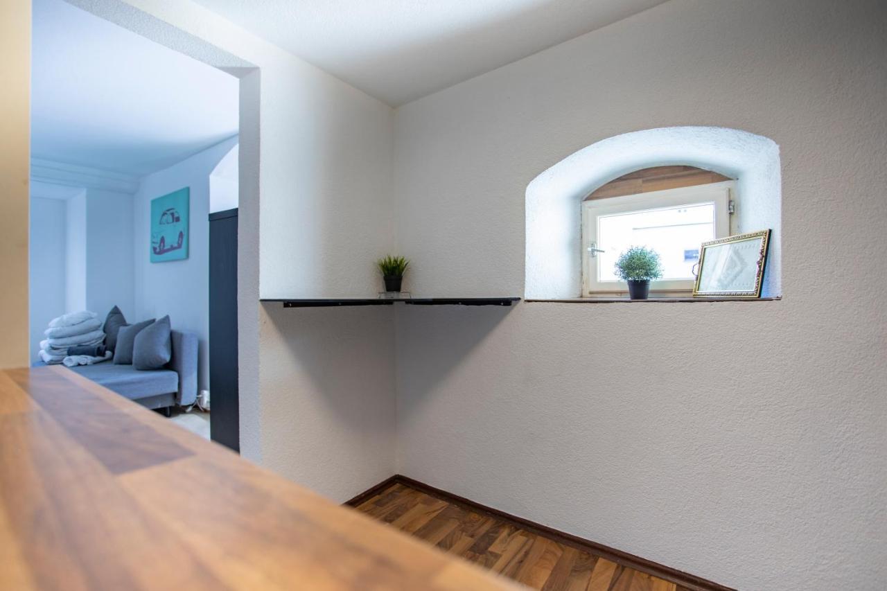 Old Town Studio Daire Hall in Tirol Dış mekan fotoğraf