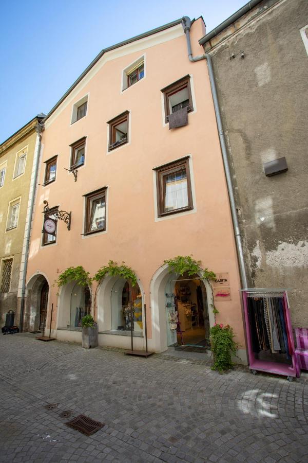 Old Town Studio Daire Hall in Tirol Dış mekan fotoğraf